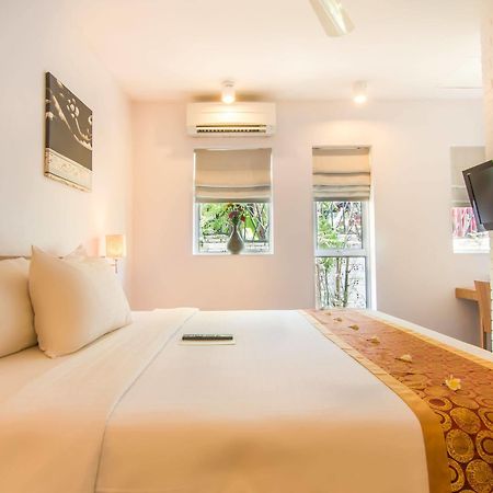 Comoda Casa Hotel Siem Reap Esterno foto