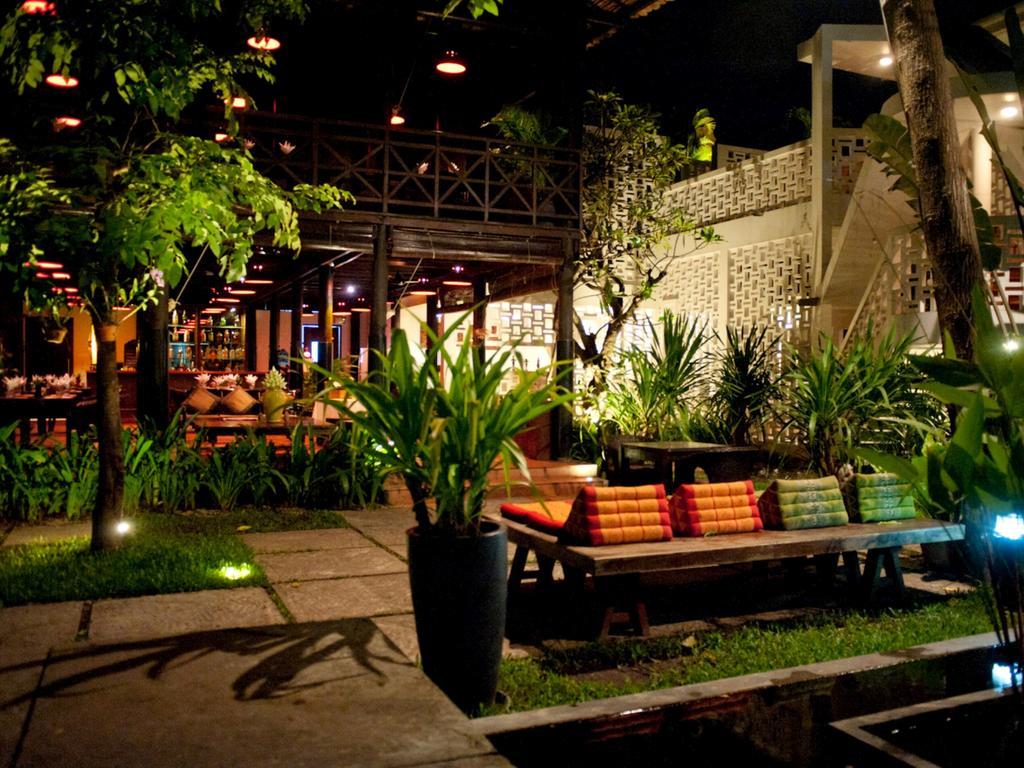 Comoda Casa Hotel Siem Reap Esterno foto