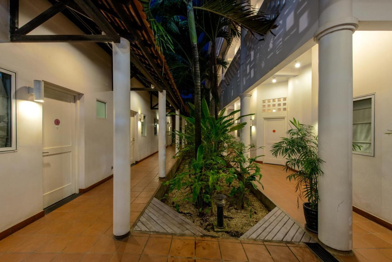 Comoda Casa Hotel Siem Reap Esterno foto
