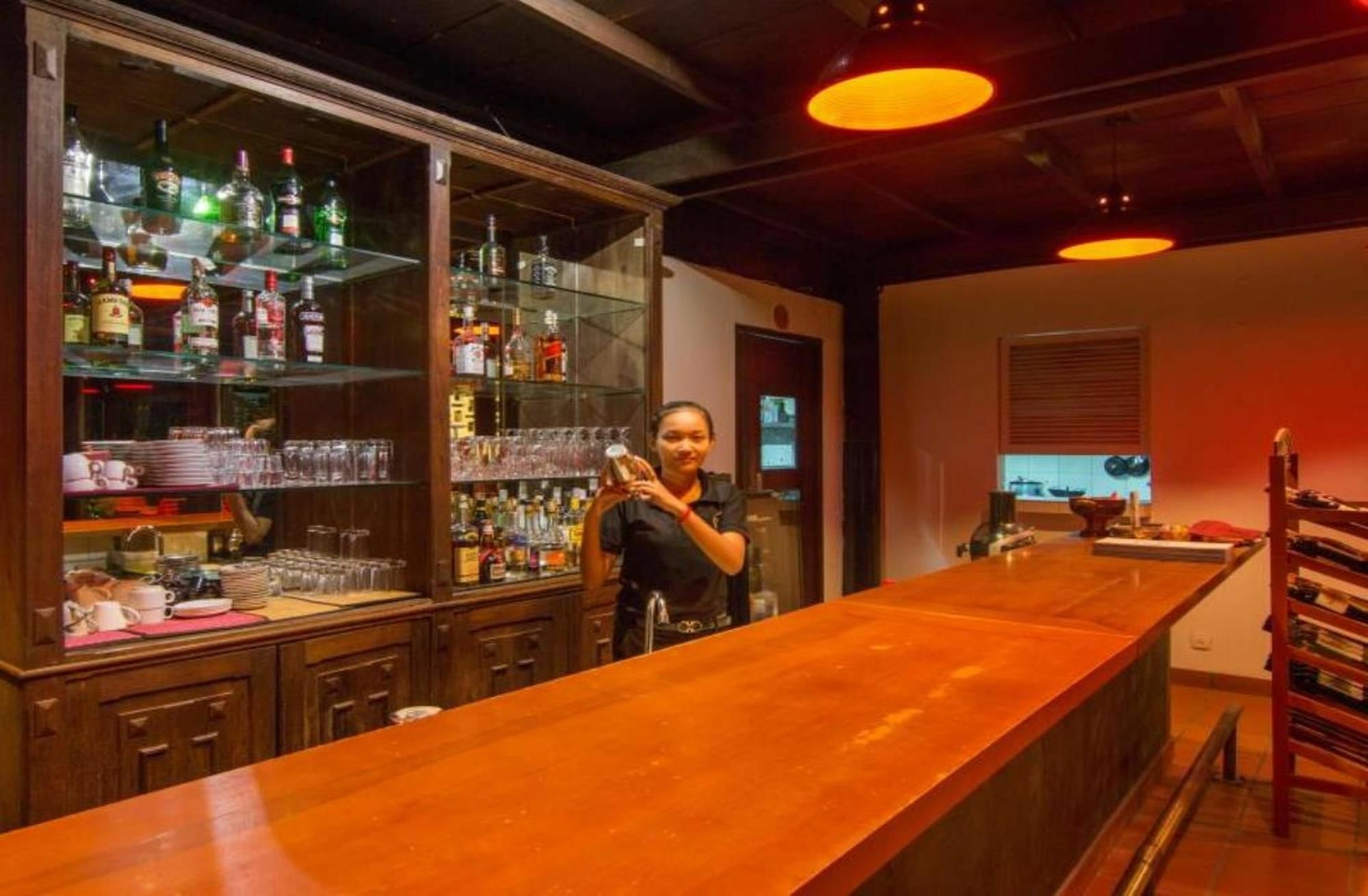 Comoda Casa Hotel Siem Reap Esterno foto